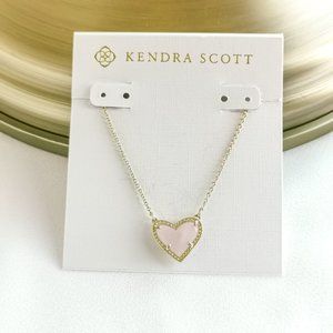 Kendra Scott Ari Heart Rose Quartz Pendant Necklace Gold